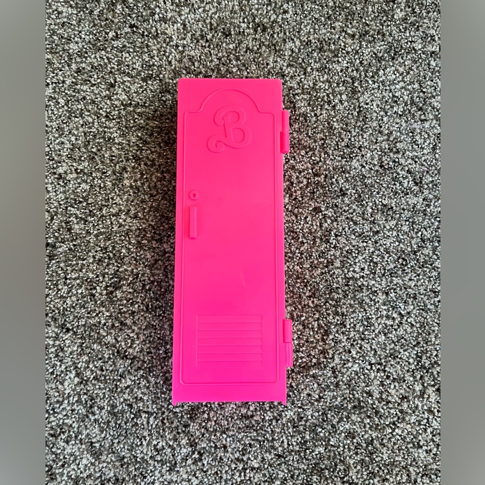 1991 Vintage Barbie Locker